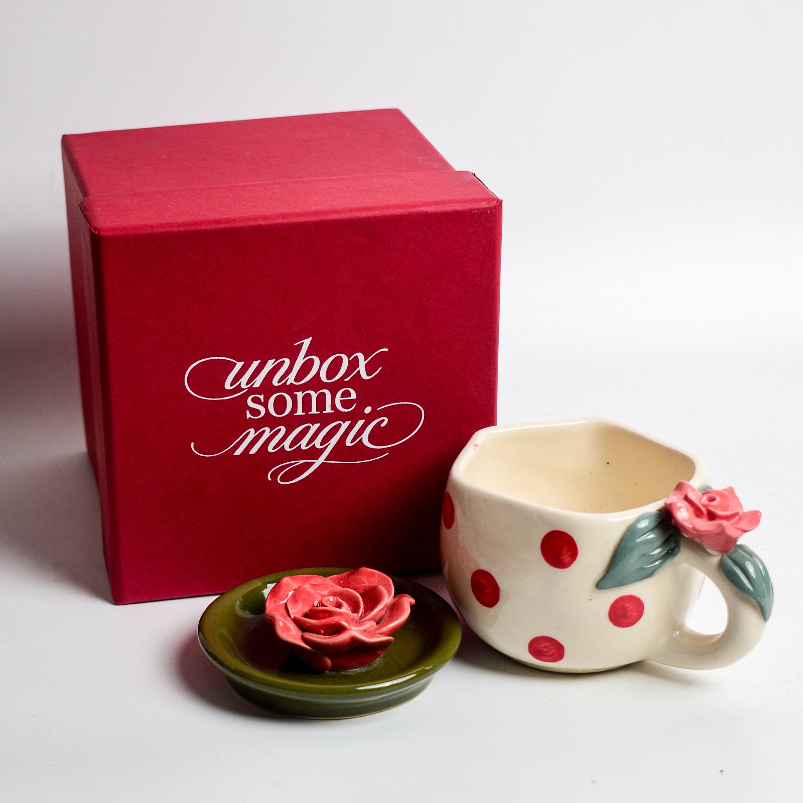 Red Rose Bush Dots & Incense Stand Gift Set