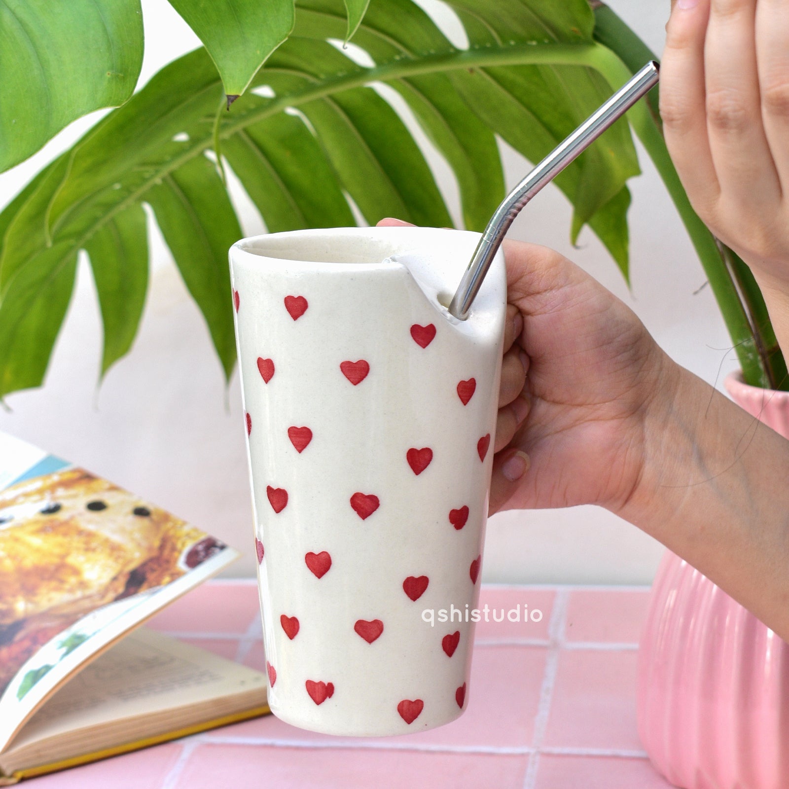 Aesthetic Tall Tumbler Mug with Straw - Cute Heart