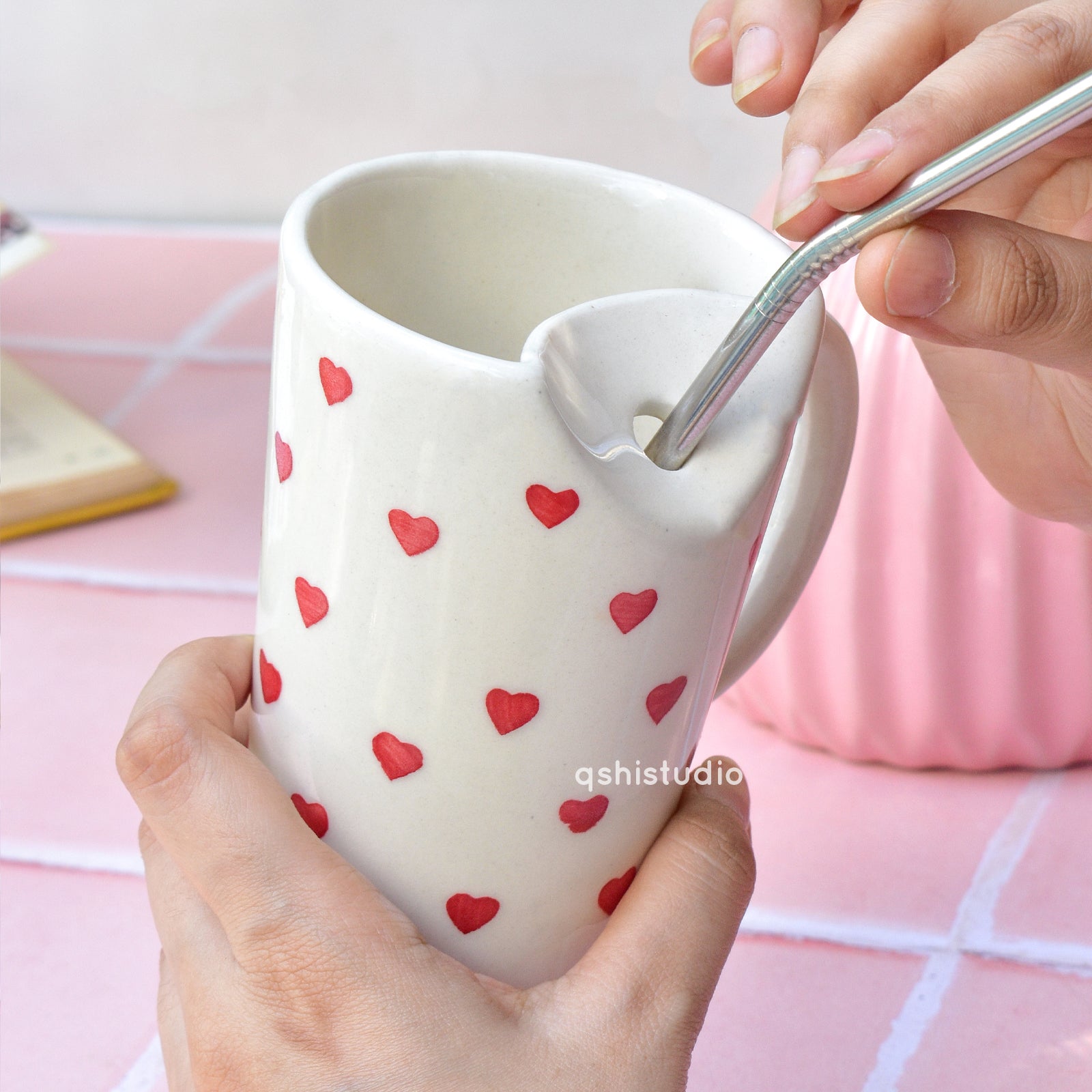 Aesthetic Tall Tumbler Mug with Straw - Cute Heart