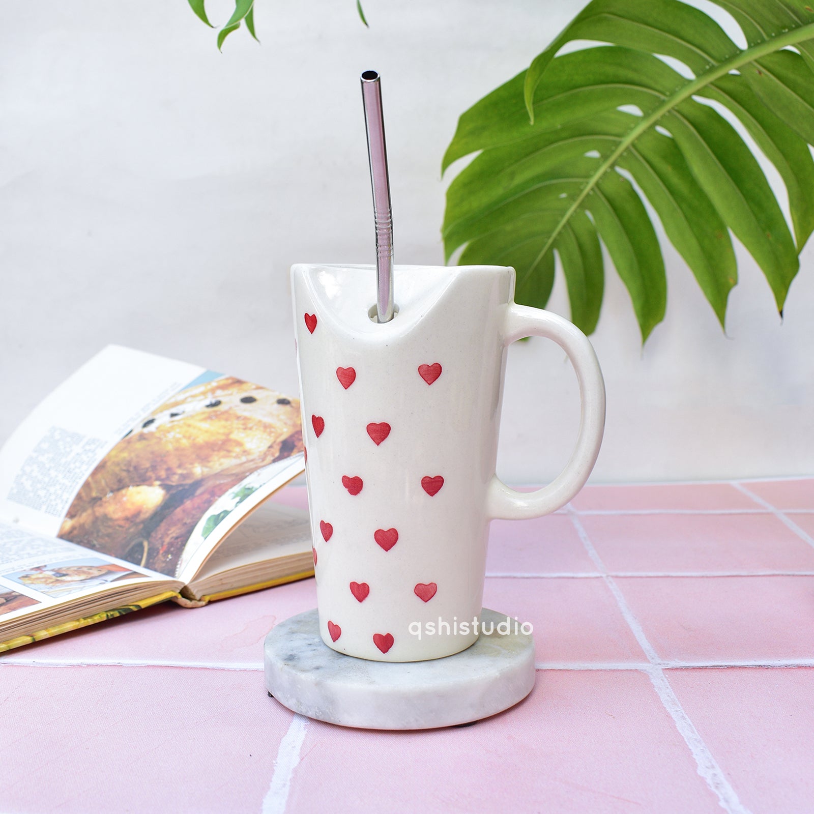 Aesthetic Tall Tumbler Mug with Straw - Cute Heart