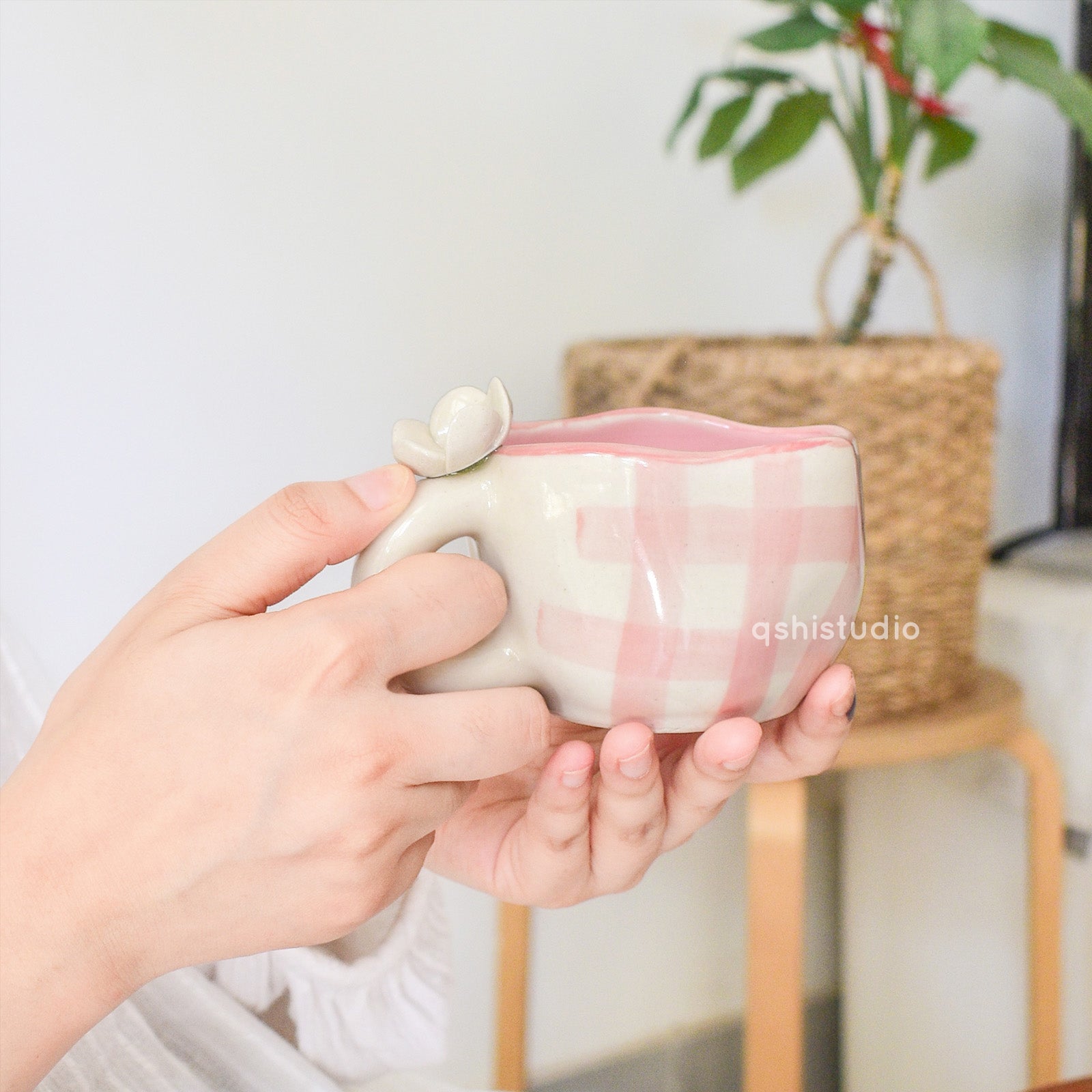 Handmade Ceramic Cups - Daisy (Pink)