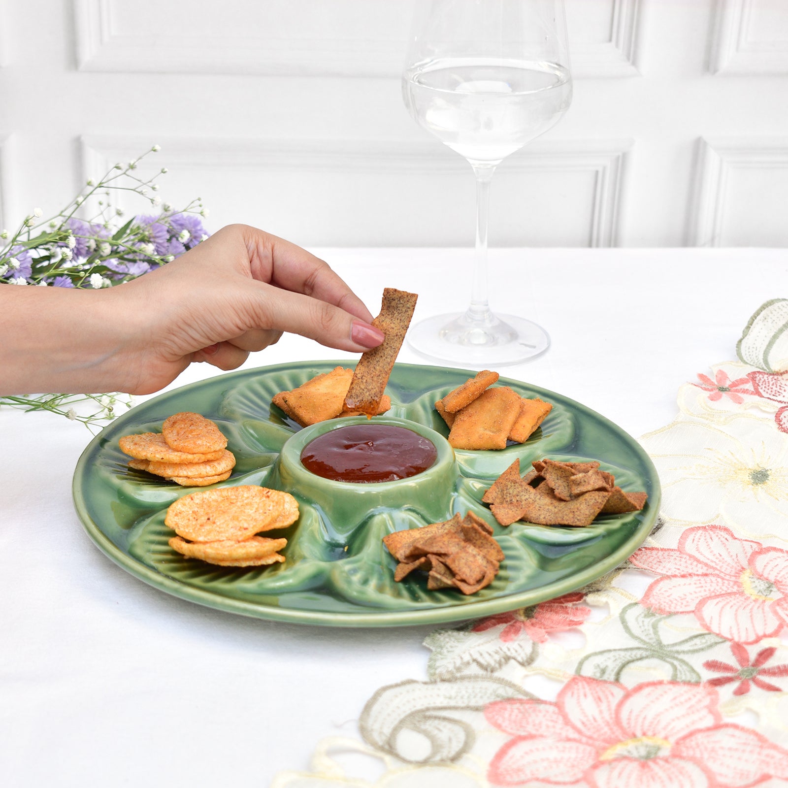 Ceramic Serving platterl - Seashell Green