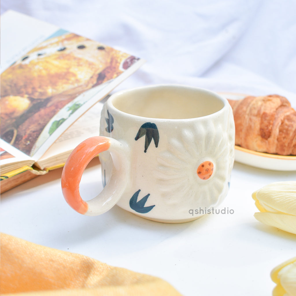Sunflower mug and Glow Tea Gift Set