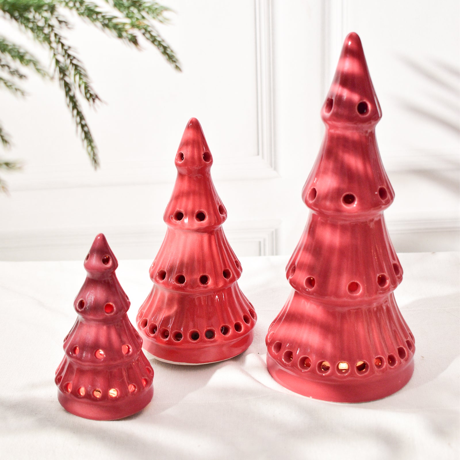 Ceramic Tealight holder  - Red Christmas Trees ( Set of 3)